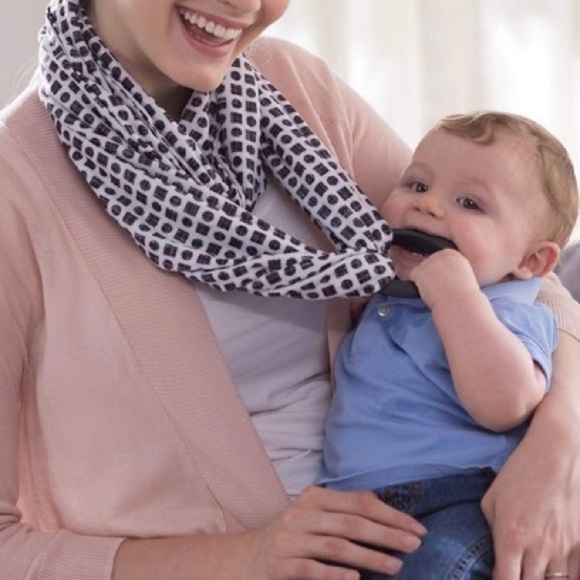 Boppy Teething Scarf - Picture 1 of 4
